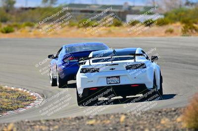 media/Oct-18-2025-Extreme Speed (Sat) [[d6d7e1fef1]]/Group 3 Purple/Session 3 (Turn 1)/